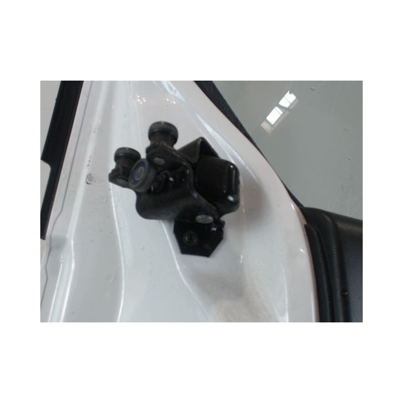 PORTE COULISSANTE GAUCHE CITROEN BERLINGO