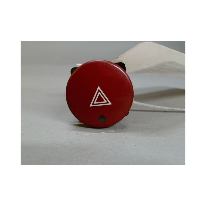 BOUTON DE WARNING CITROEN BERLINGO BREAK -2002