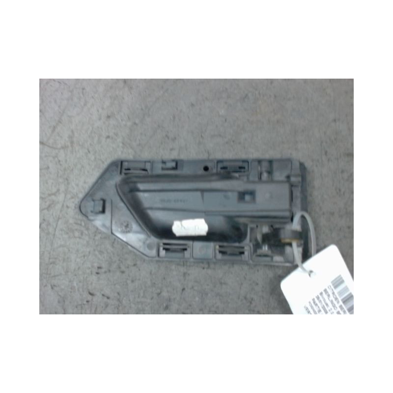 POIGNEE INTERIEURE PORTE AVANT GAUCHE CITROEN BERLINGO BREAK 2002-
