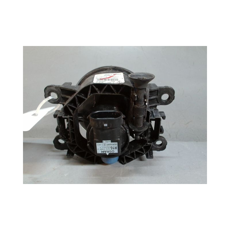 PHARE ANTIBROUILLARD AVANT DROIT DACIA SANDERO