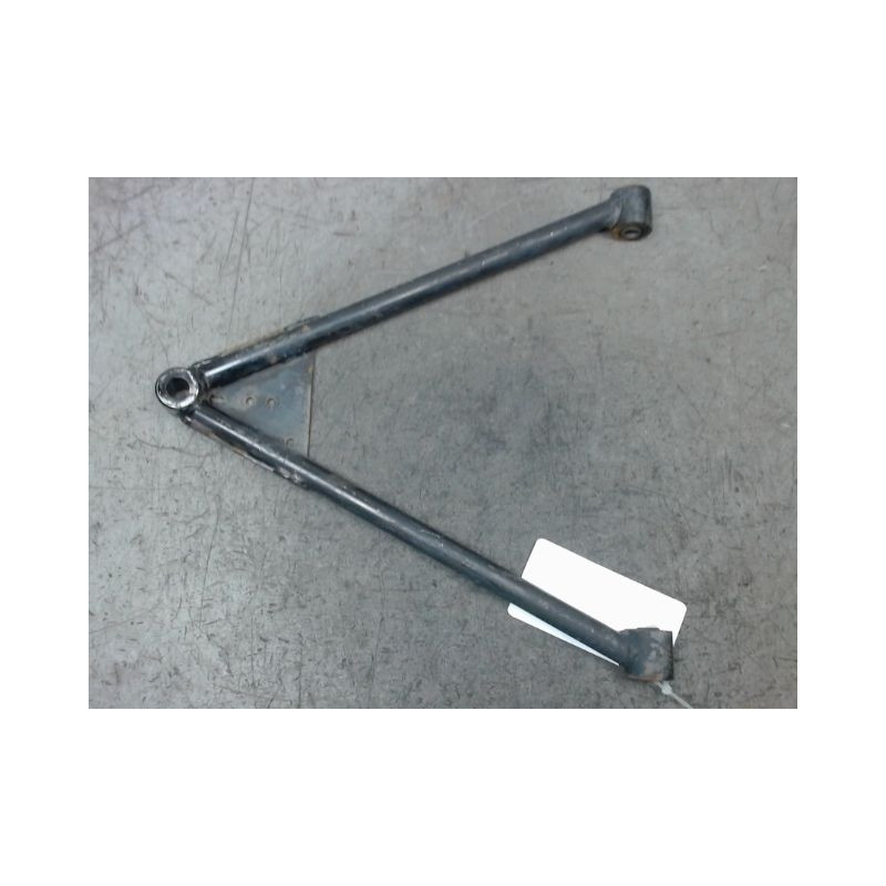 TRIANGLE INFERIEUR AVANT DROIT LIGIER JS50L