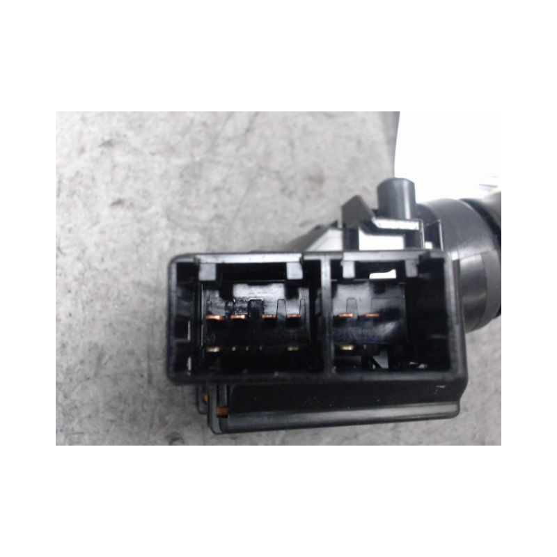 COMMANDE ESSUIE GLACE TOYOTA AURIS 2010-