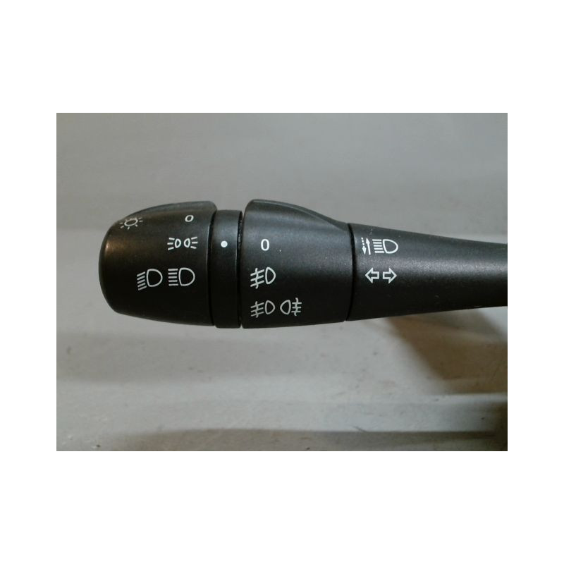 COMMANDE CLIGNOTANT RENAULT CLIO IV 2012-