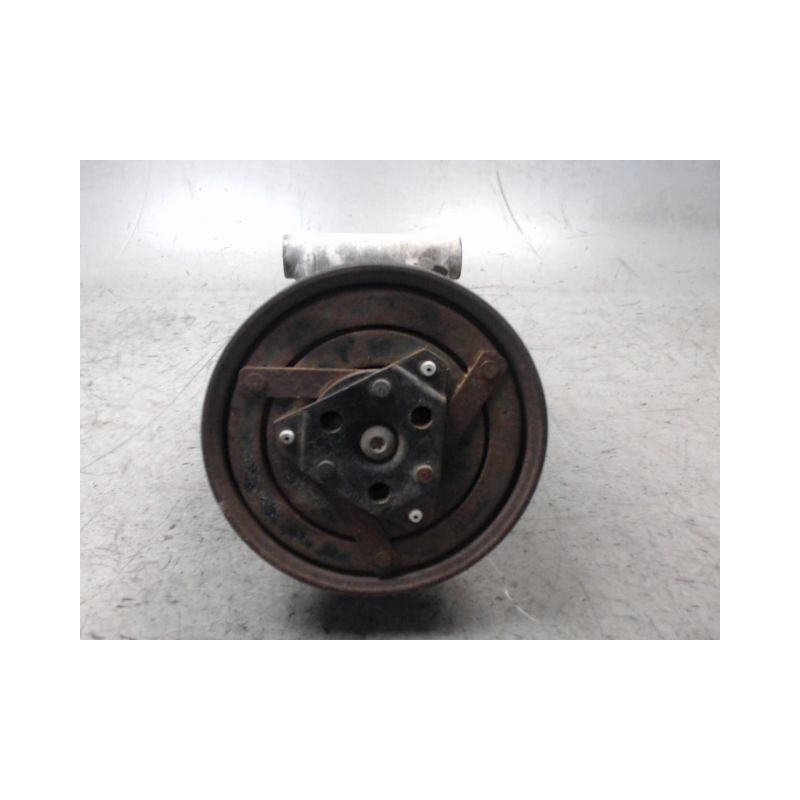 COMPRESSEUR AIR CONDITIONNE RENAULT MEGANE II PH2 2006-