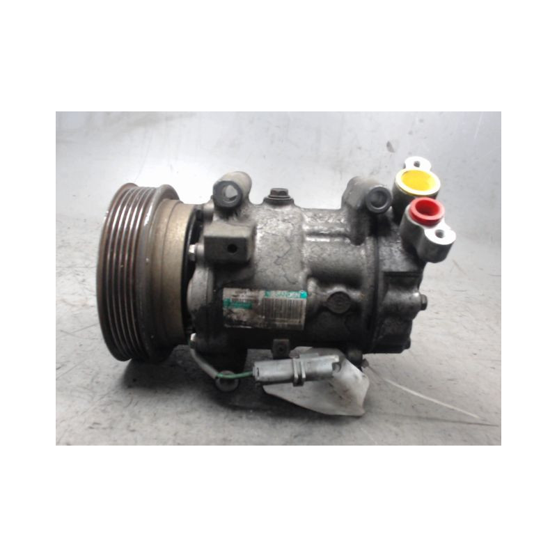 COMPRESSEUR AIR CONDITIONNE RENAULT CLIO