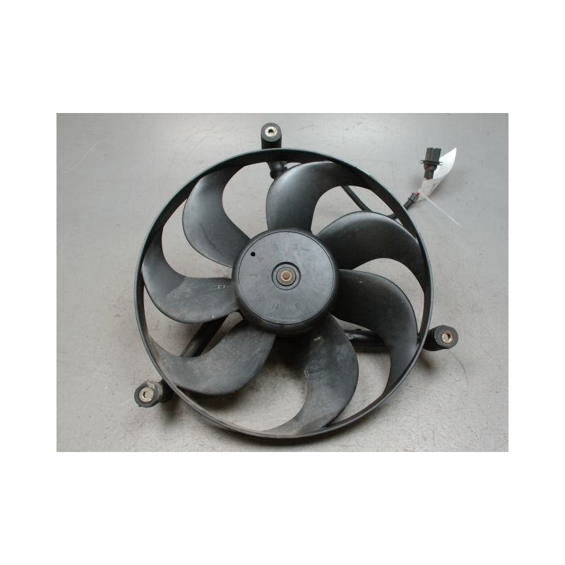 MOTEUR VENTILATEUR RADIATEUR VOLKSWAGEN POLO 99-2001