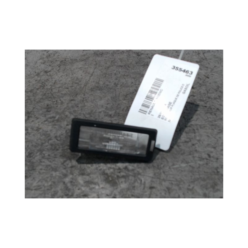 ECLAIREUR PLAQUE DE POLICE GAUCHE RENAULT SCENIC III 2009-