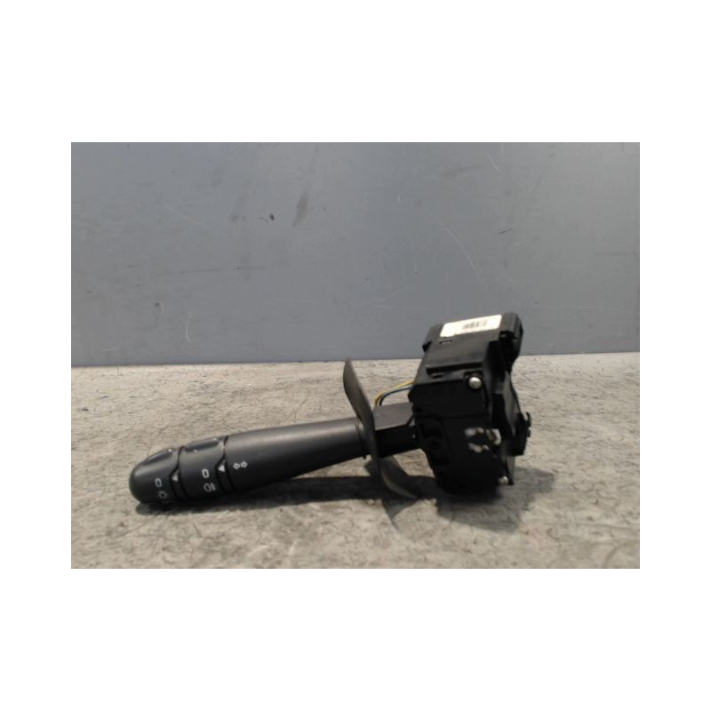 COMMANDE CLIGNOTANT RENAULT CLIO II CAMPUS 06-
