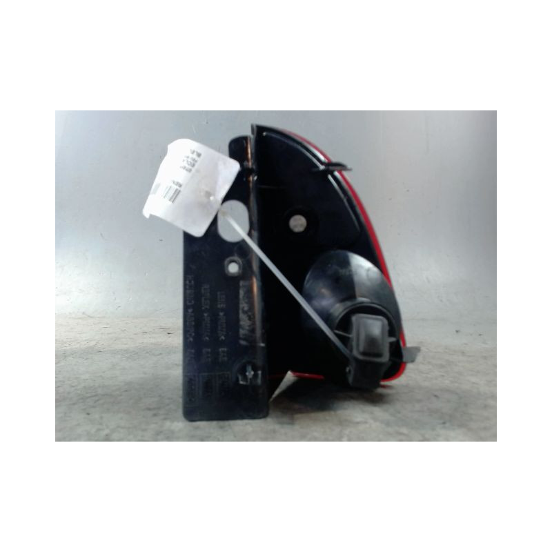 FEU BROUILLARD ARRIERE DROIT RENAULT ESPACE 2002-