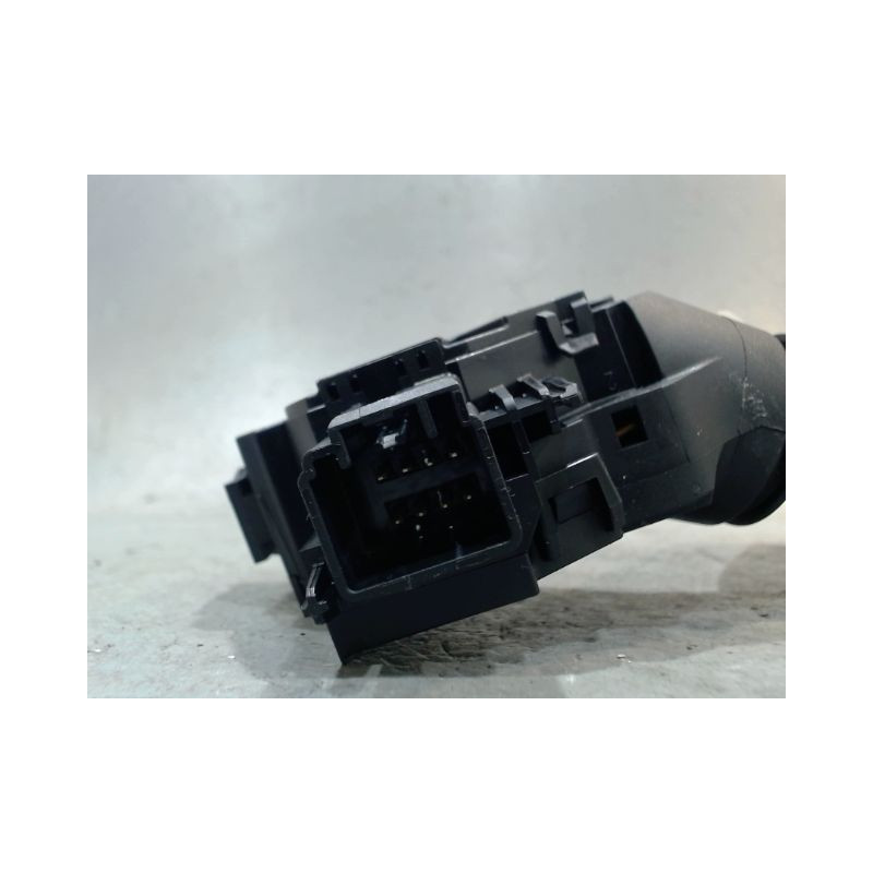 COMMANDE CLIGNOTANT FORD B-MAX
