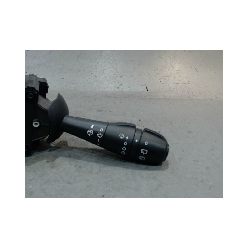 COMMANDE ESSUIE GLACE RENAULT CLIO