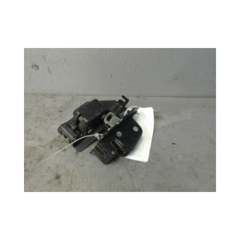 SERRURE PORTE BATTANTE ARRIERE DROIT CITROEN BERLINGO