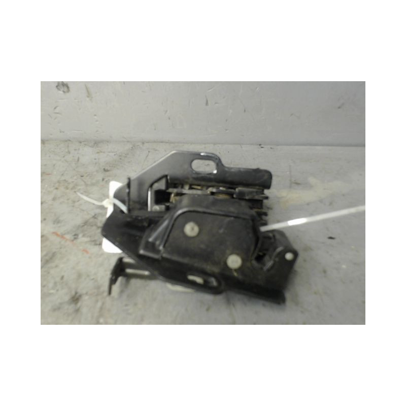 SERRURE PORTE BATTANTE ARRIERE DROIT CITROEN BERLINGO