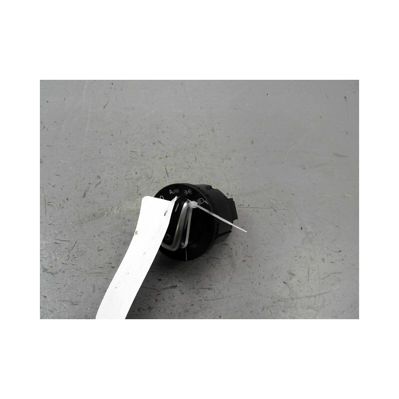 INTERIEUR COMMANDE PHARES VOLKSWAGEN GOLF VI (1K) 2008-2013