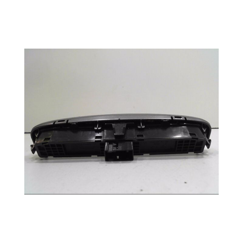 BOUTON DE WARNING PEUGEOT 308