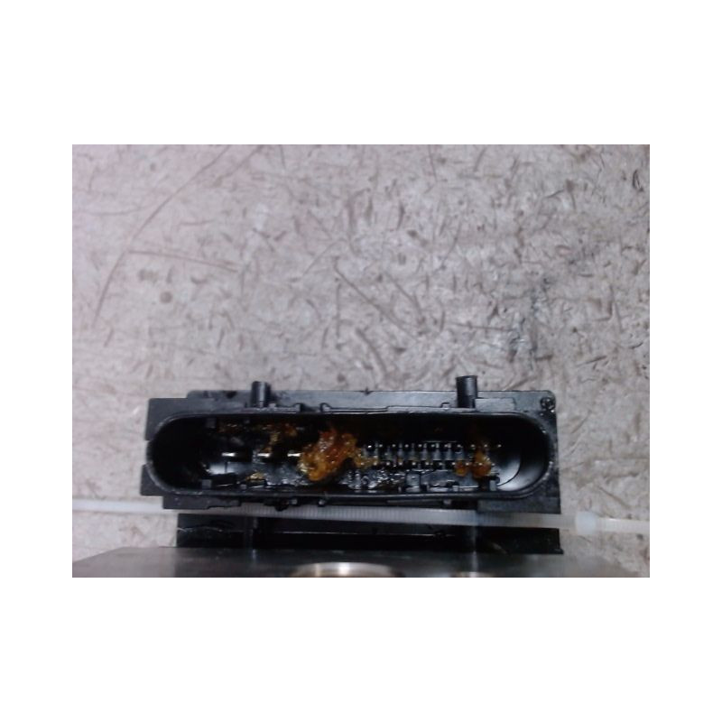 UNITE HYDRAULIQUE ABS CITROEN C4 04-08