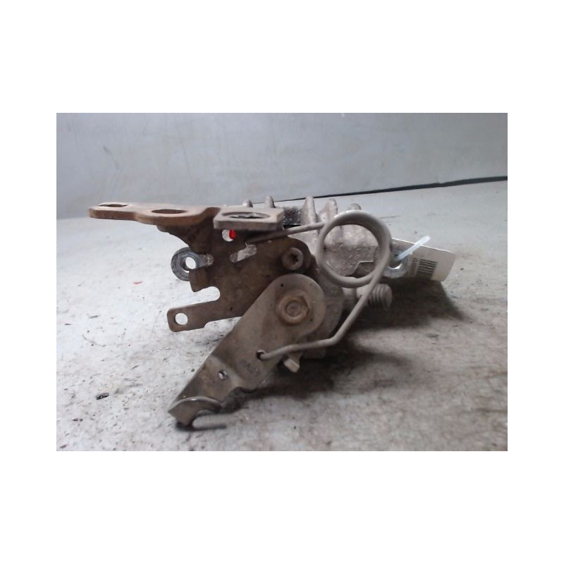 ETRIER DE FREIN ARRIERE DROIT VOLKSWAGEN CADDY VAN 2004-