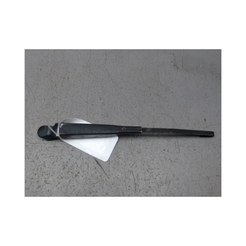 BRAS ESSUIE-GLACE ARRIERE PEUGEOT 106 96-2003