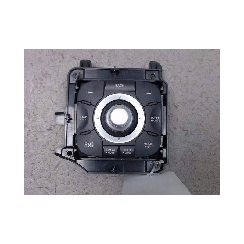 COMMANDE GPS RENAULT MEGANE III 2008-