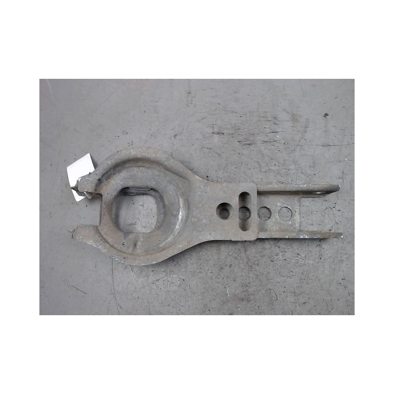 TRIANGLE INFERIEUR ARRIERE GAUCHE VOLVO S60