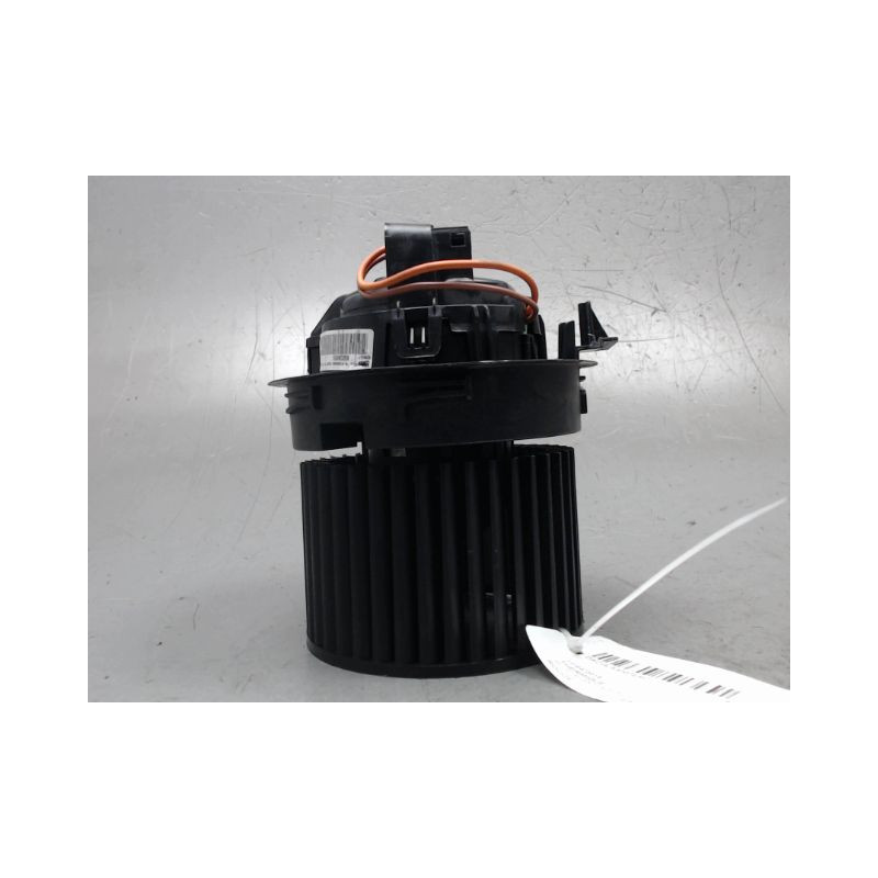 MOTEUR VENTILATEUR CHAUFFAGE DACIA SANDERO