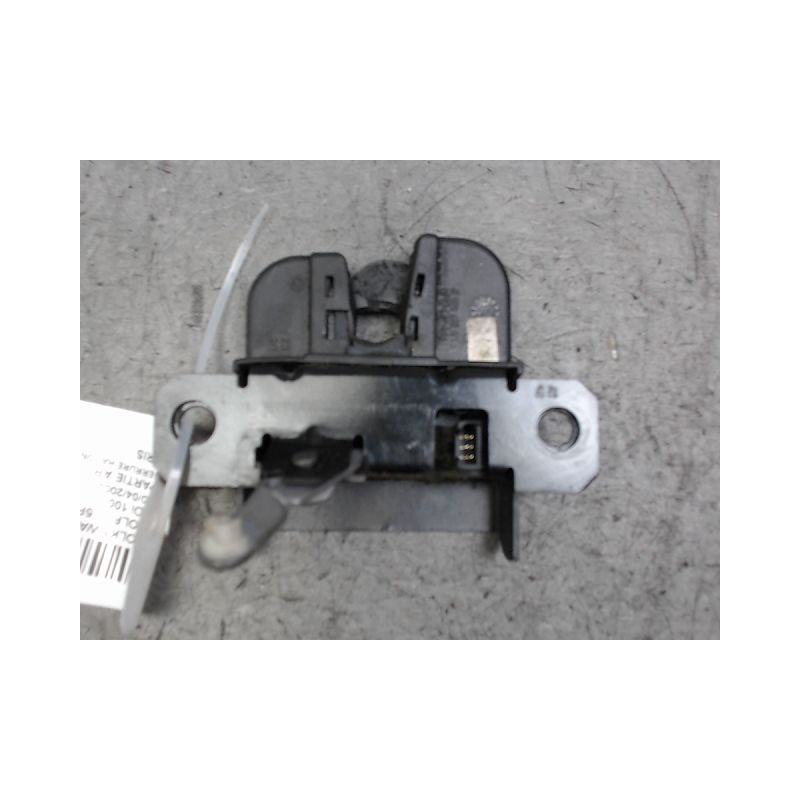 SERRURE HAYON  VOLKSWAGEN GOLF IV 98-2004
