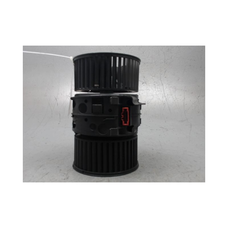 MOTEUR VENTILATEUR CHAUFFAGE RENAULT MEGANE III ESTATE 09-