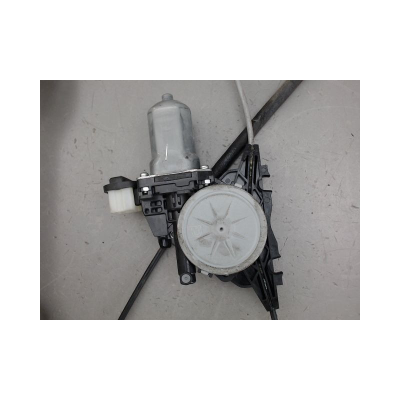 MECANISME LEVE-GLACE AVANT DROIT NISSAN X-TRAIL