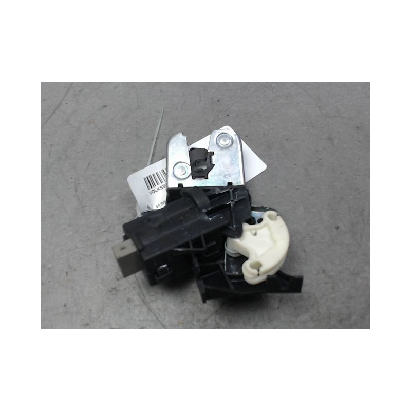 SERRURE COFFRE ARRIERE VOLKSWAGEN PASSAT