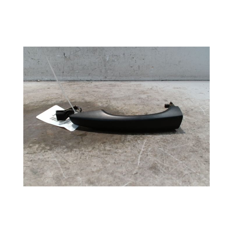 POIGNEE EXTERIEURE PORTE COULISSANTE DROIT PEUGEOT EXPERT TOLE 2007-