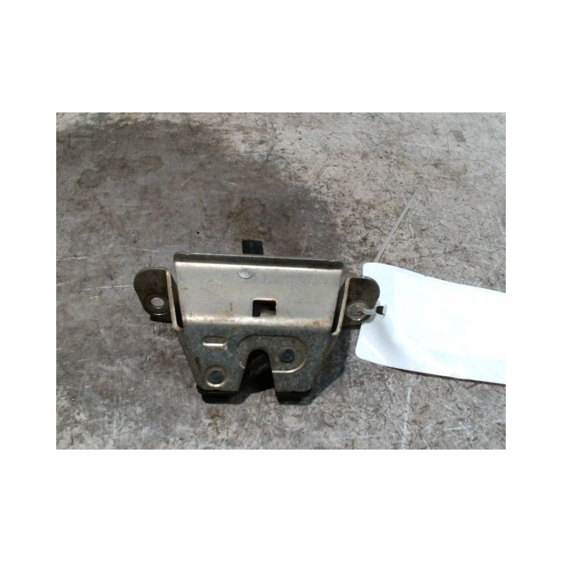 SERRURE HAYON  PEUGEOT 107 5P