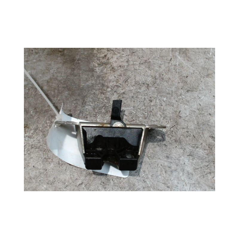 SERRURE HAYON  PEUGEOT 107 5P