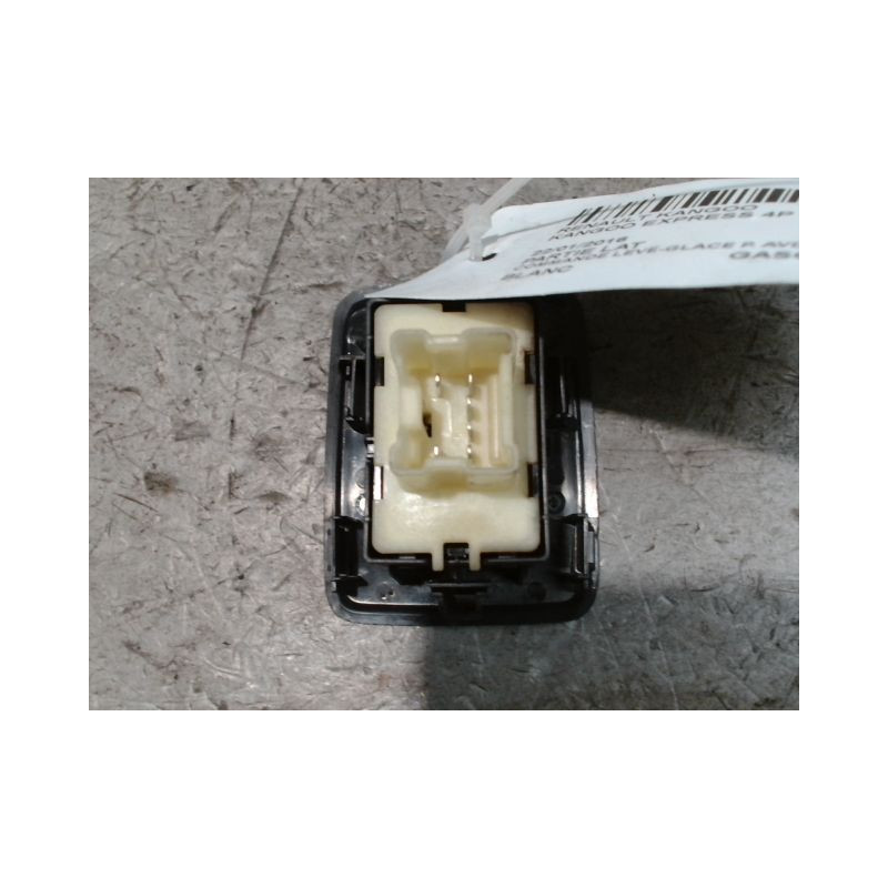COMMANDE LEVE-GLACE PORTE AVD RENAULT KANGOO EXPRESS 2008-
