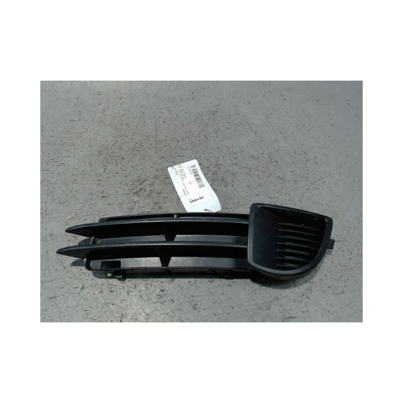 OBTURATEUR PHARE ADDITIONNEL PARE-CHOC AVG AUDI A3 2003-