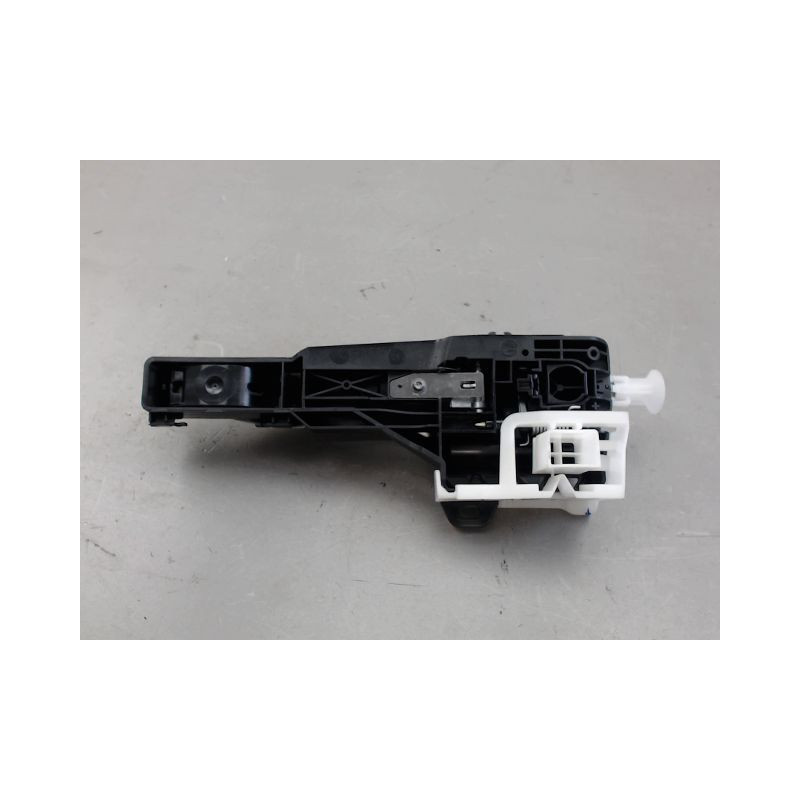 POIGNEE EXTERIEURE PORTE ARRIERE DROIT RENAULT CAPTUR