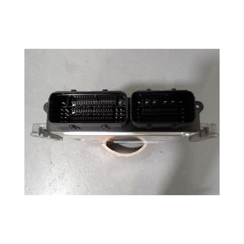 CALCULATEUR MOTEUR PEUGEOT PARTNER
