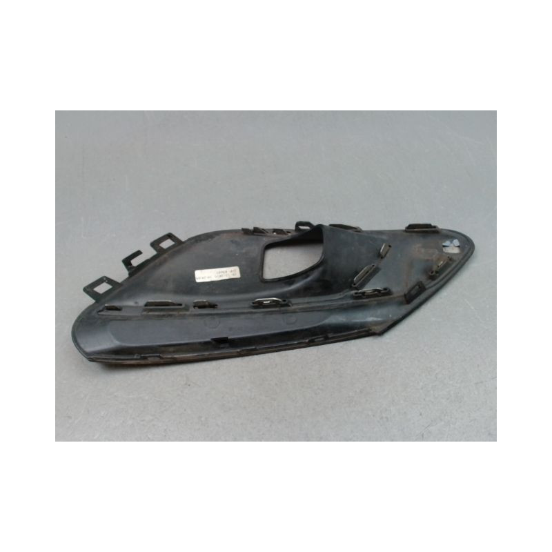 GRILLE VENTILATION PARE-CHOC AVD PEUGEOT 308 SW 2008-