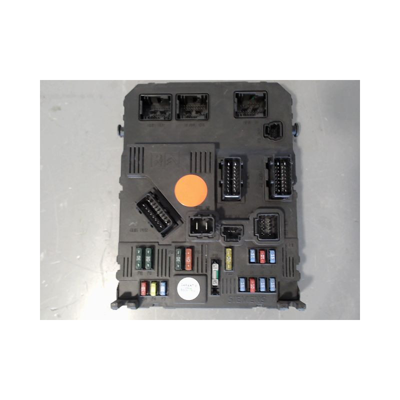 BOITIER GESTION HABITACLE PEUGEOT 206 SW 02-06