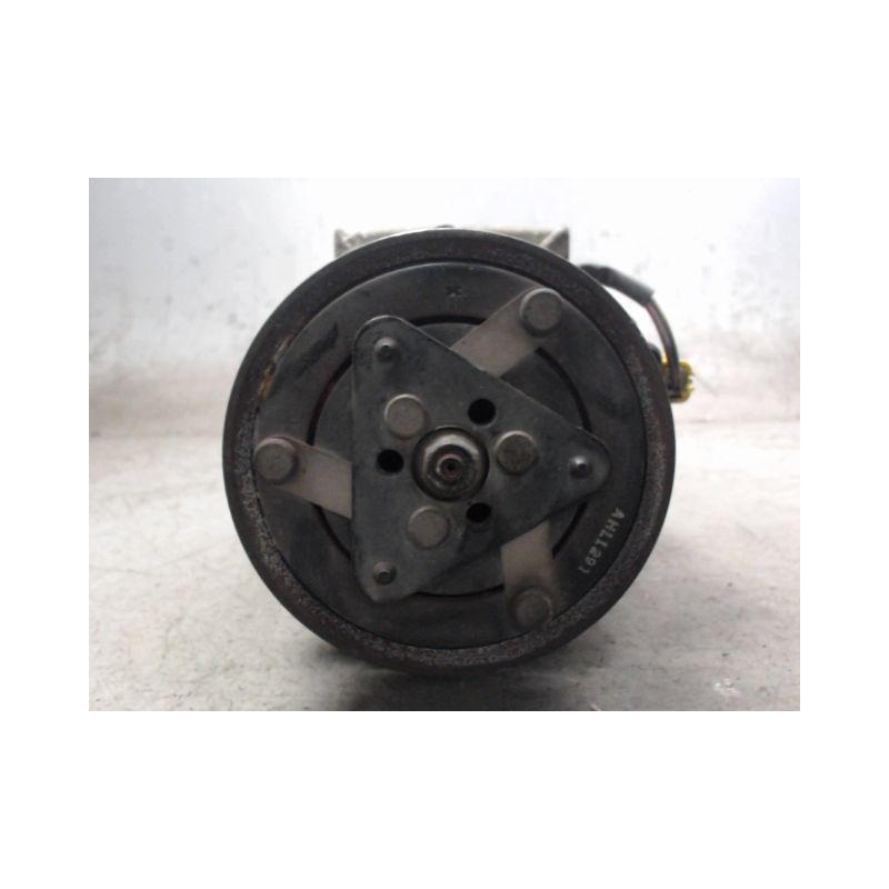 COMPRESSEUR AIR CONDITIONNE PEUGEOT 807