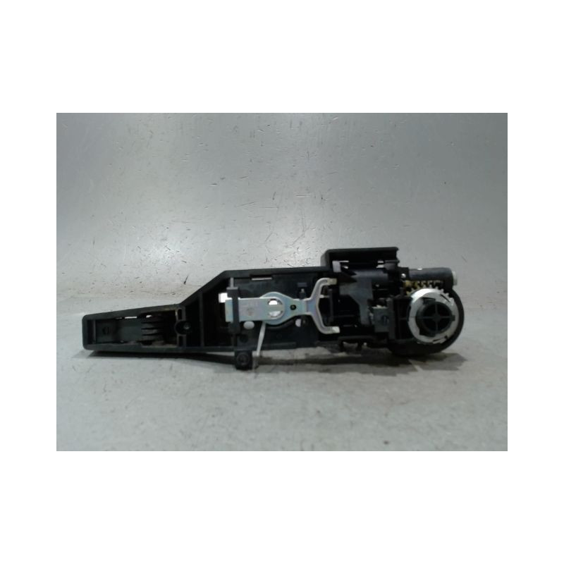 POIGNEE EXTERIEURE PORTE COULISSANTE DROIT RENAULT KANGOO