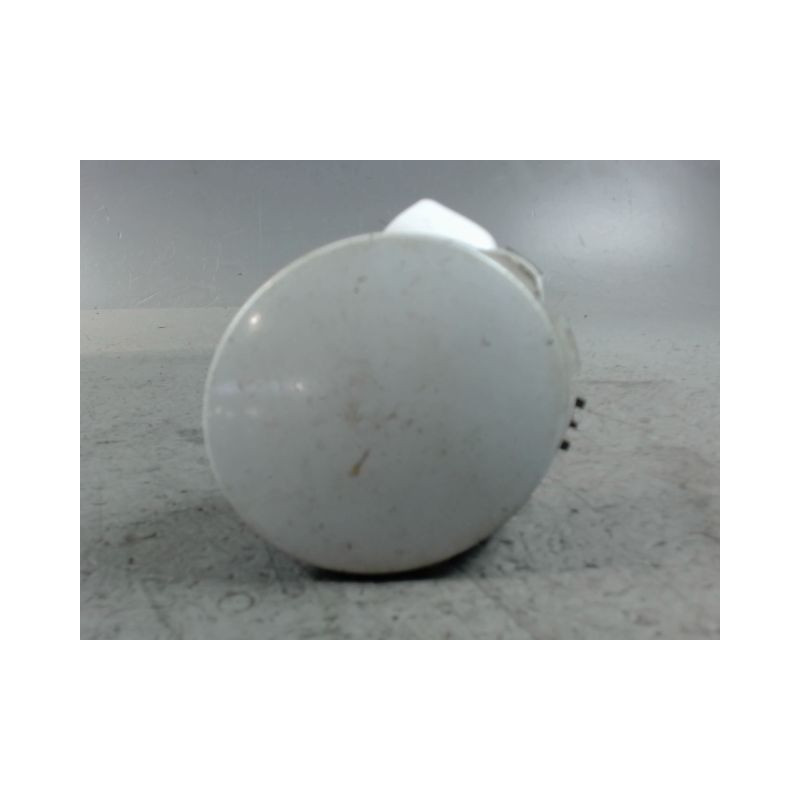 OBTURATEUR PHARE ADDITIONNEL PARE-CHOC AVG RENAULT CLIO II PH.2 01-06