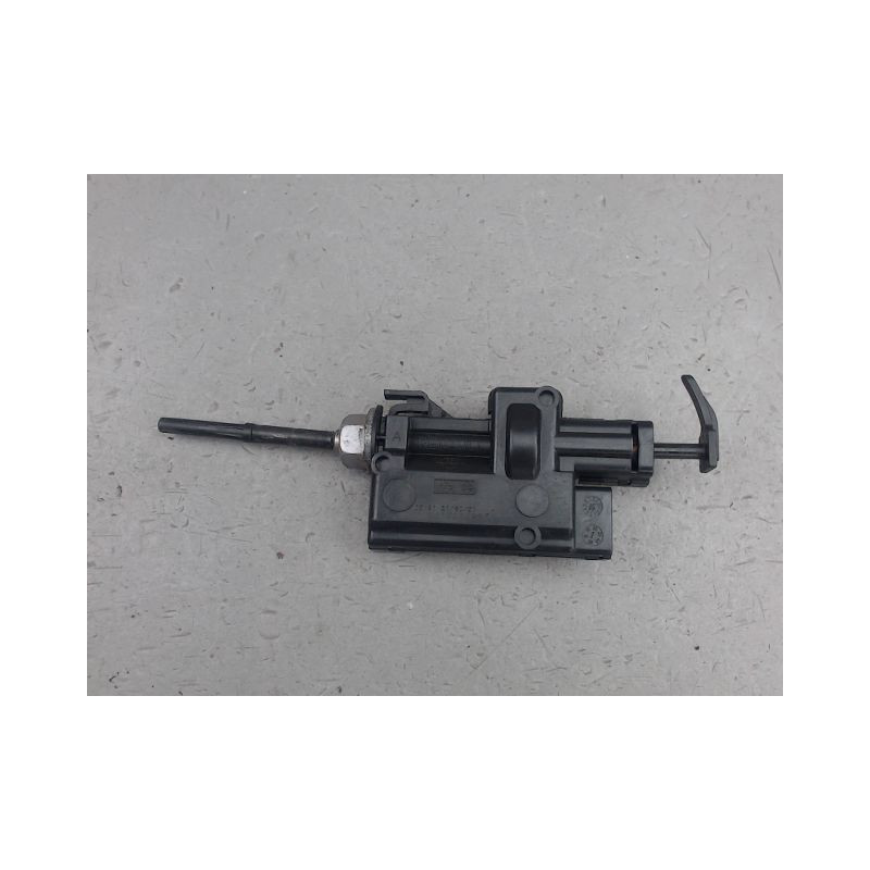 ACTIONNEUR TRAPPE CARBURANT RENAULT CLIO