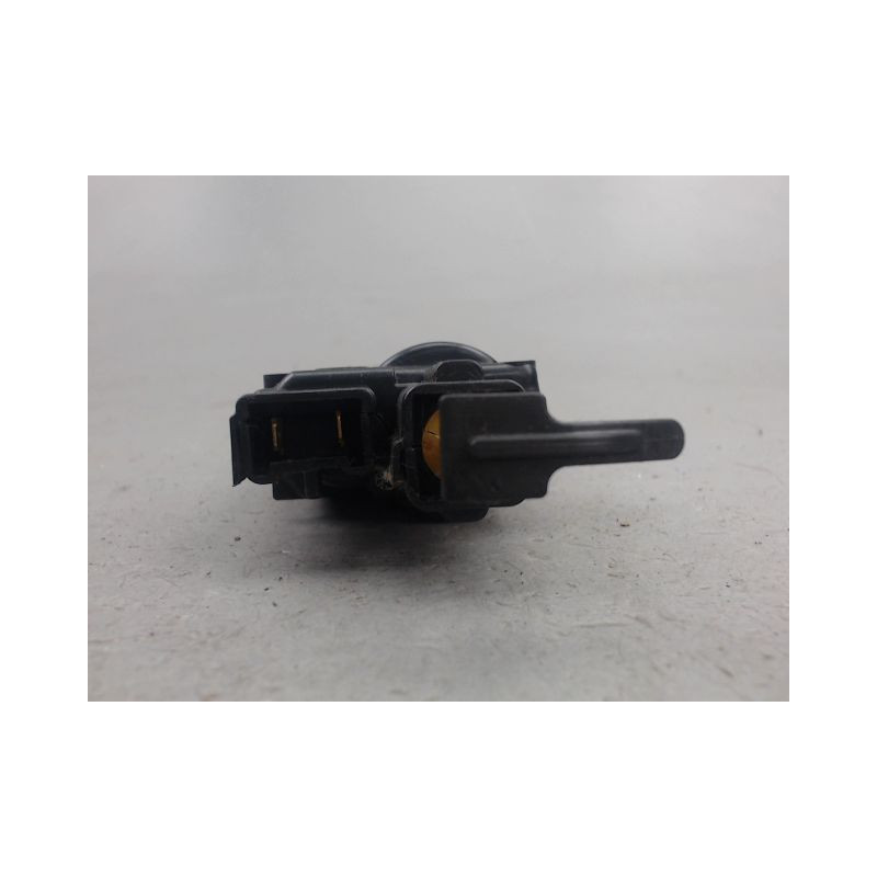 ACTIONNEUR TRAPPE CARBURANT RENAULT CLIO