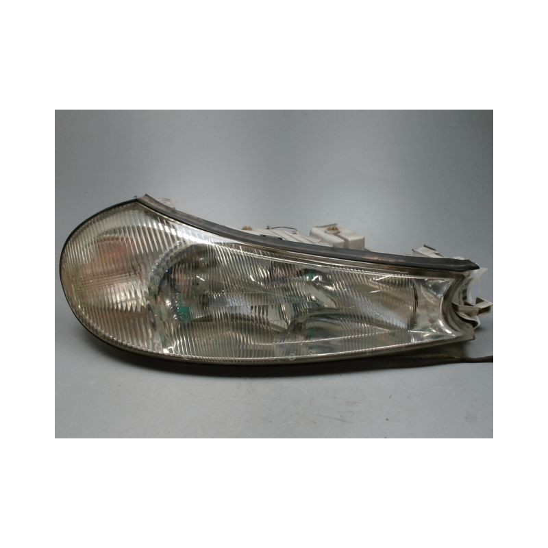 PHARE DROIT FORD MONDEO CLIPPER 96-00