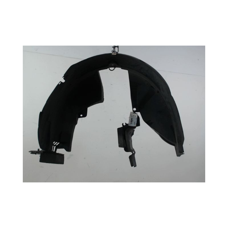 PARE-BOUE AVANT GAUCHE DACIA SANDERO