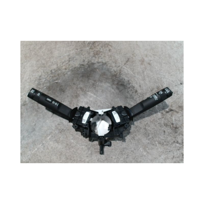 BLOC COMMODOS OPEL CORSA 2010-