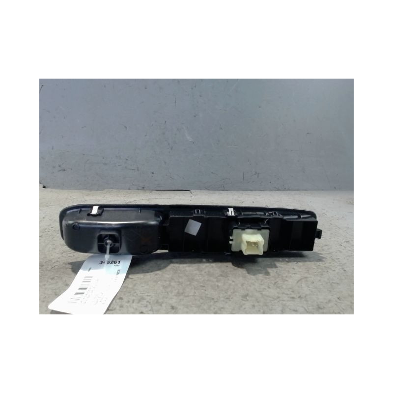 COMMANDE LEVE-GLACE PORTE AVD DACIA SANDERO 2008-