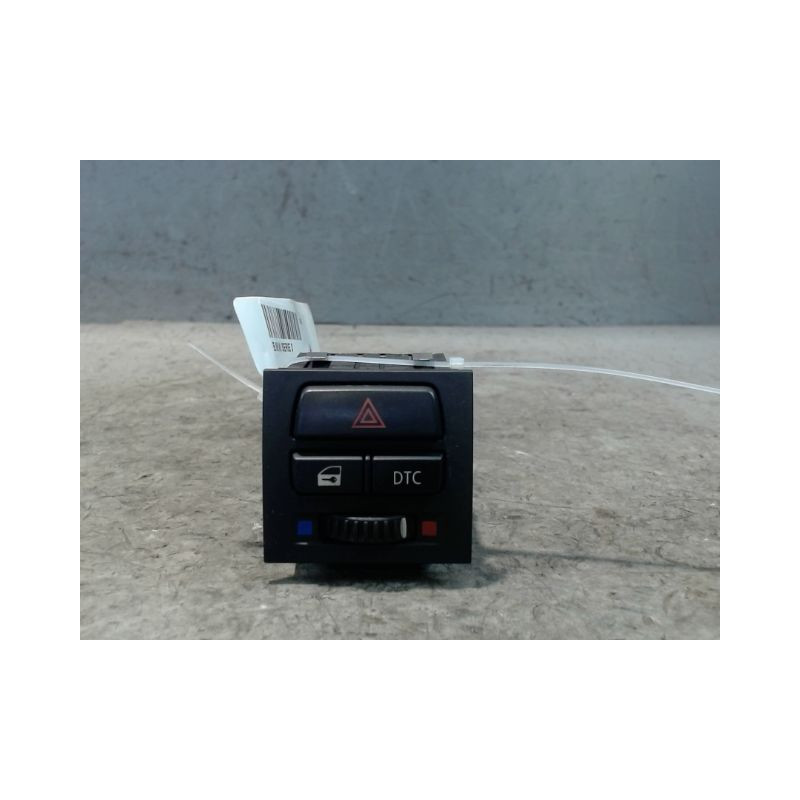 BOUTON DE WARNING B.M.W. SERIE 3
