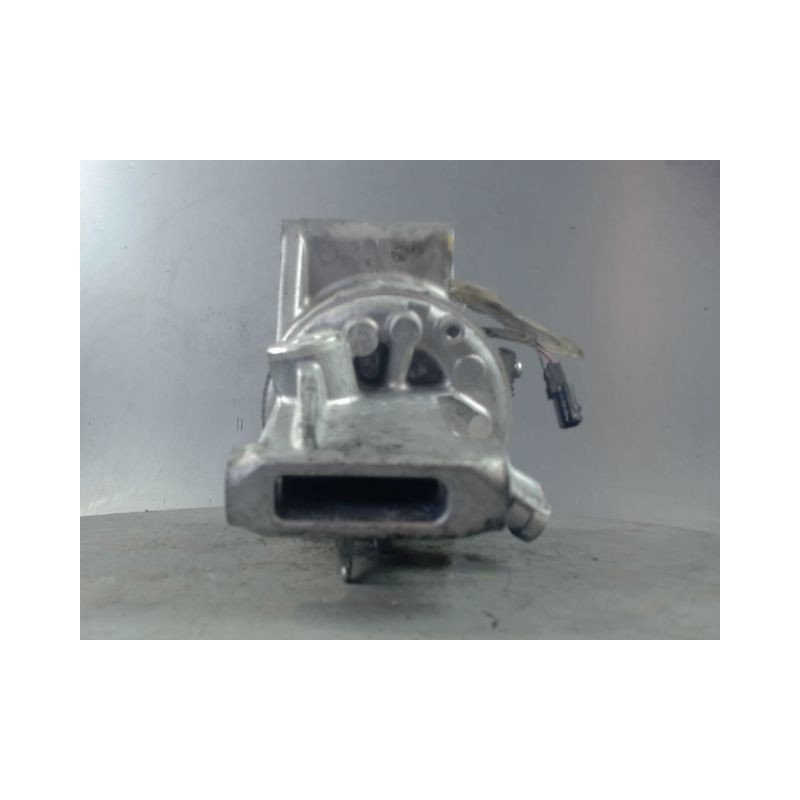 COMPRESSEUR AIR CONDITIONNE DACIA SANDERO 2008-