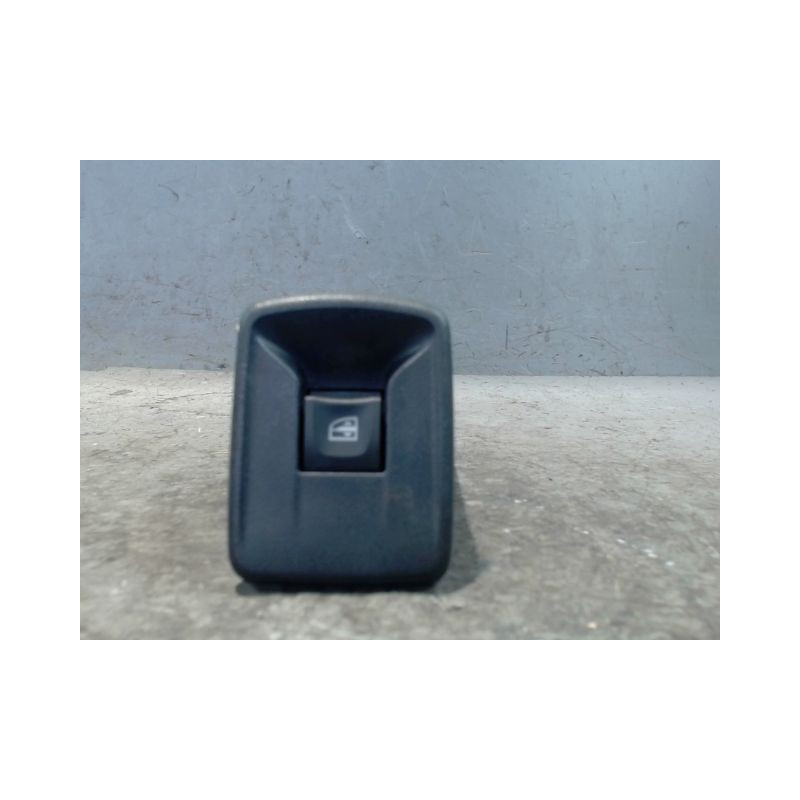 COMMANDE LEVE-GLACE PORTE AVD DACIA SANDERO 2008-